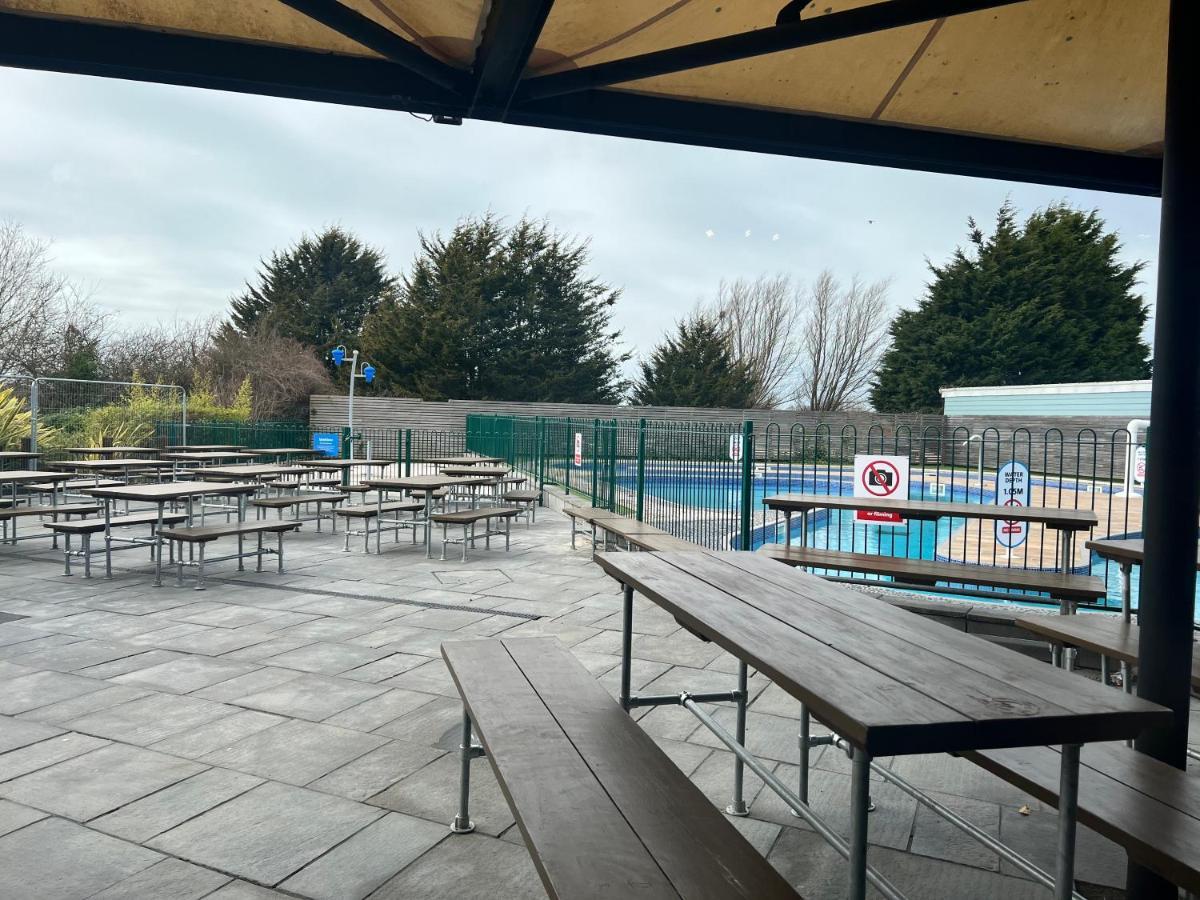 Caravan In Haven Marton Mere Holiday Park 黑潭 外观 照片